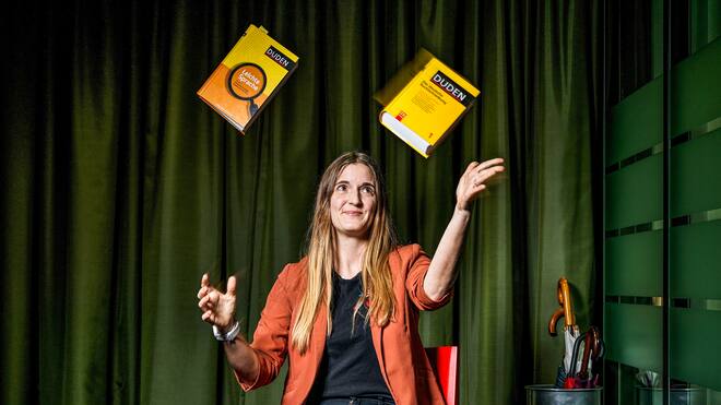 «Alles lässt sich auch einfacher ausdrücken» Gloria Schmidt, 32, Fachverantwortliche bei Pro Infirmis