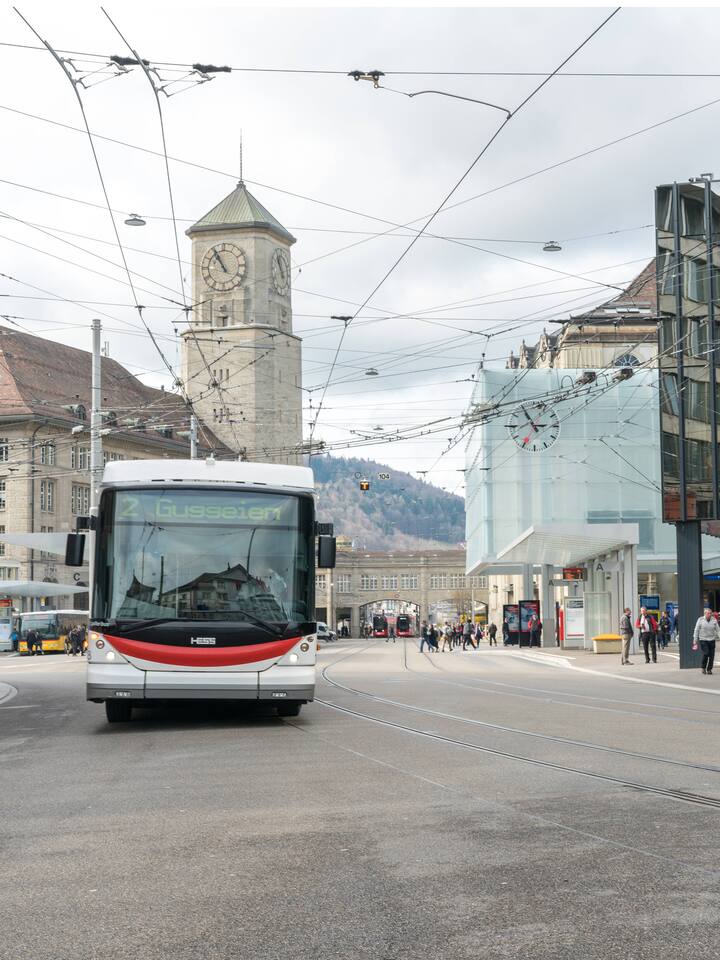 SanktEin Bus in St. Gallen Ein St. Galler Beamter fälschte Bewilligungen für Elektrobusse