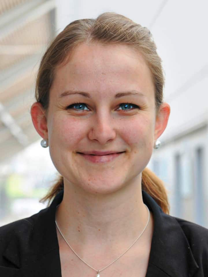 Julia Kaufmann ist Fachpsychologin für Psychotherapie FSP und leitet am Zentrum für Schmerzmedizin des Schweizer Paraplegiker-Zentrums das Team der Schmerzpsychologinnen.