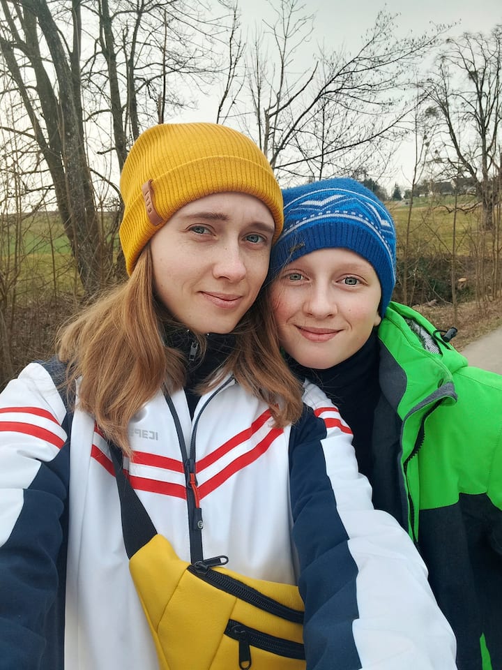 «Unsere ersten Bilder aus der Schweiz, die wir unserem Vater sandten, um zu zeigen, dass wir sicher sind».