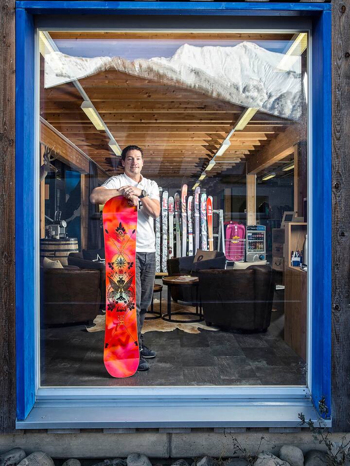 Beat Zürcher in seinem Sportgeschäft