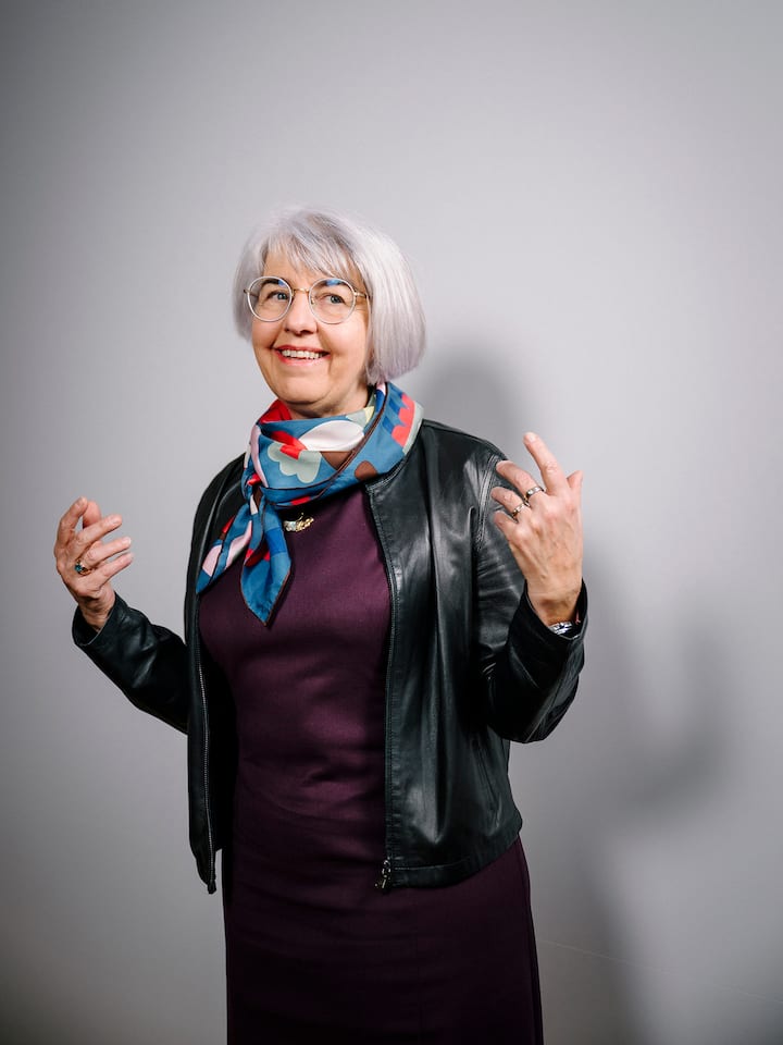 Bundesrätin Elisabeth Baume-Schneider: Elisabeth Baume-Schneider zu Gesundheitskosten «Natürlich denken alle zuerst an sich selbst» Gesundheitsministerin Elisabeth Baume-Schneider spricht mit dem Beobachter über steigende Prämien, hohe Einkommen – und über Wege, die Kosten in den Griff zu bekommen.