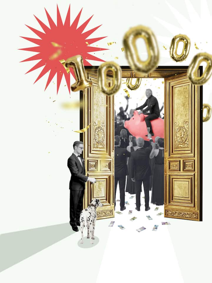 Eine goldene Flügeltüre mit Türsteher, dahinter eine Party - Früher waren sie die Festung der Milliardäre und grossen Pensionskassen: Private Markets. Doch im Frühling 2026 klopfen Banken und Fintechs plötzlich bei Frau und Herrn Schweizer an. Die Kosten und Risiken im Check