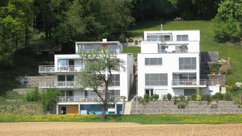 Um den Verkauf eines Hauses oder einer Wohnung reibungslos abzuwickeln, ist es wichtig, verschiedene Faktoren zu berücksichtigen.