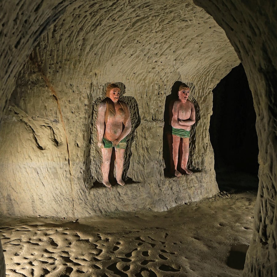 Adam und Eva im Bergwerk Buchs