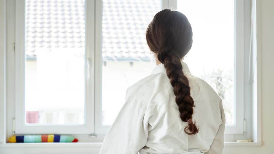 Foto einer Gymnasiastin, die unerkannt bleiben möchte