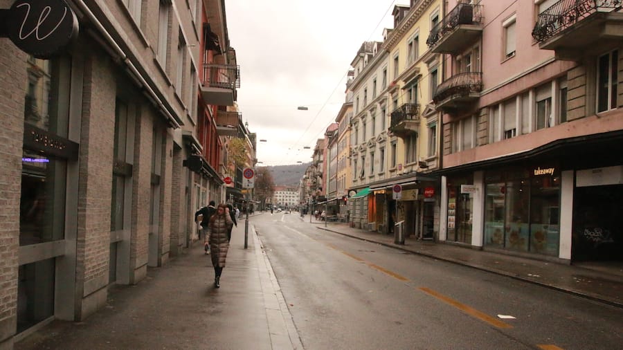 Nach Abpfiff bleibt die Langstrasse leer.
