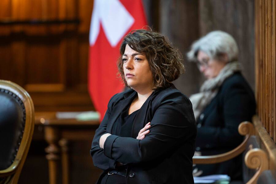 Nationalrätin Tamara Funiciello fordert Krisenzentren für Opfer von sexualisierter Gewalt