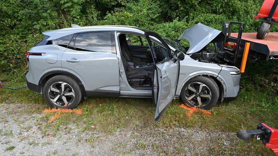 Der Chef der St. Galler Regionalpolizei prallte gegen mehrere Anhänger und wurde wurde beim Unfall leicht verletzt.