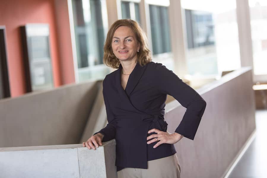Karin Niedermann, Professorin für Physiotherapieforschung.