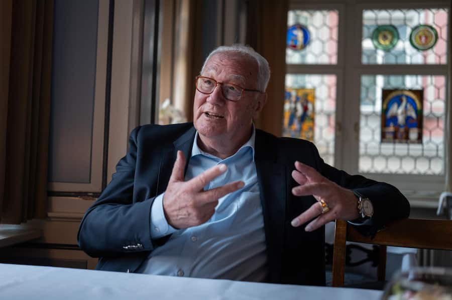 <p>Philippe Welti hat heute noch viele Kontakte in den Iran. </p>