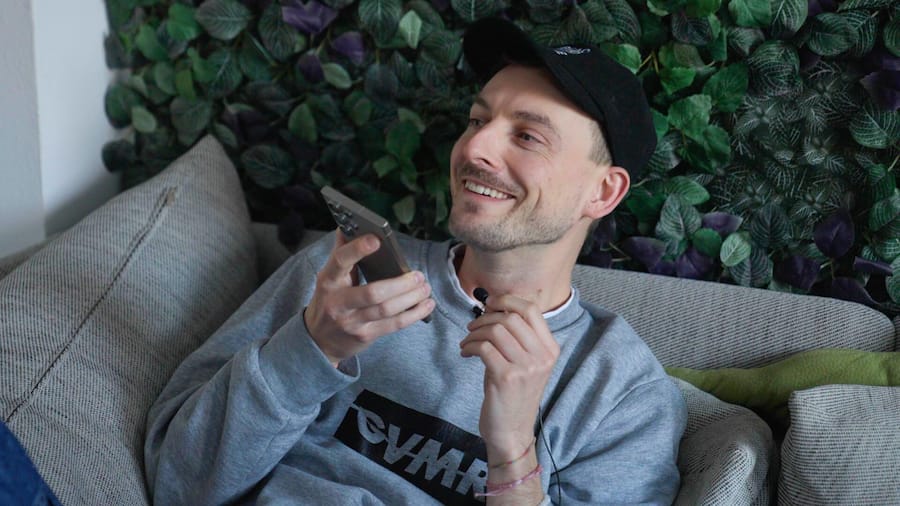 SPERRFRIST: 30.1.2026
Abba in Davos: Warum Betrüger so auf Apple-Cards stehen
Pressebilder izzy Projects