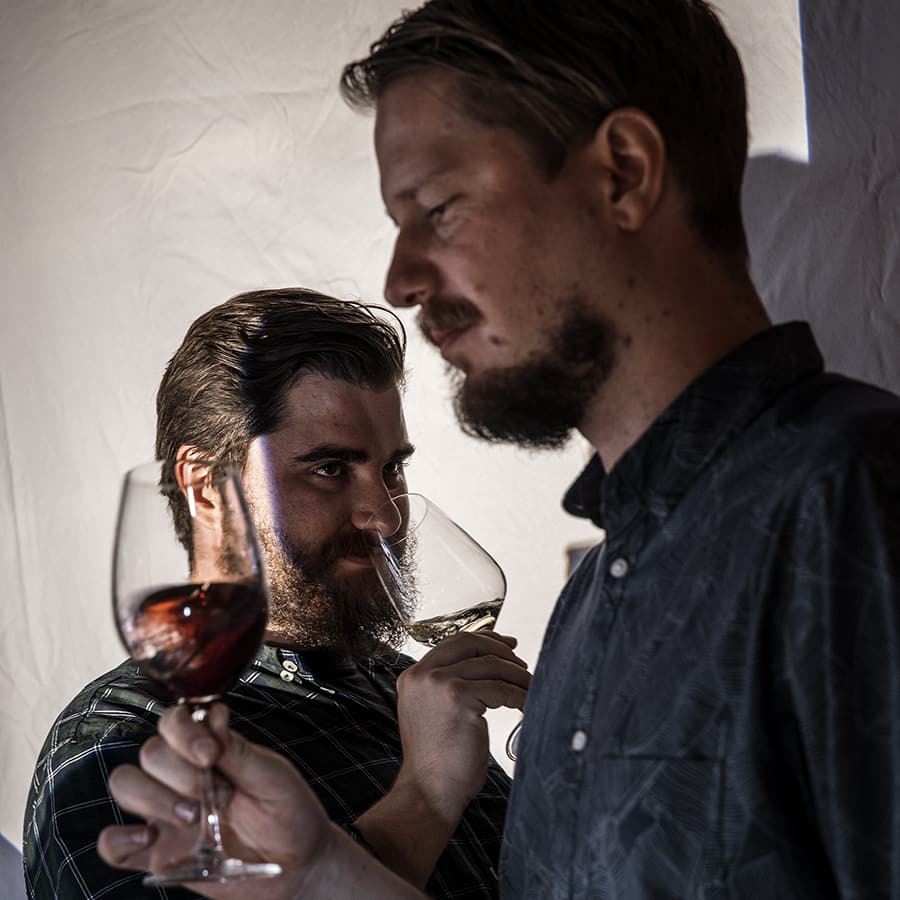 Kursleiter Benjamin Herzog (links) und Dominik Vombach.