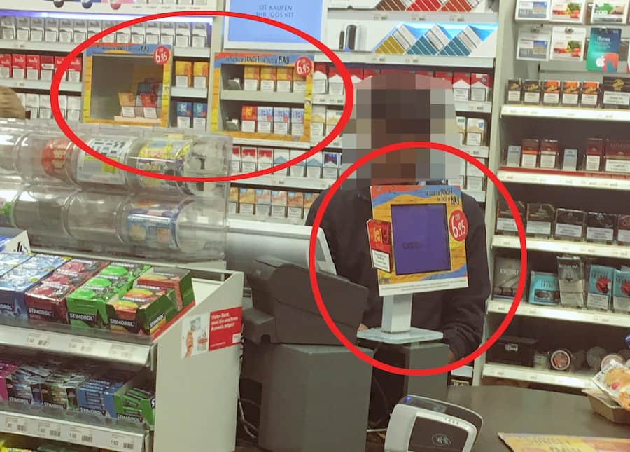 Prominente Zigarettenwerbung an der Kasse im «Coop Pronto»